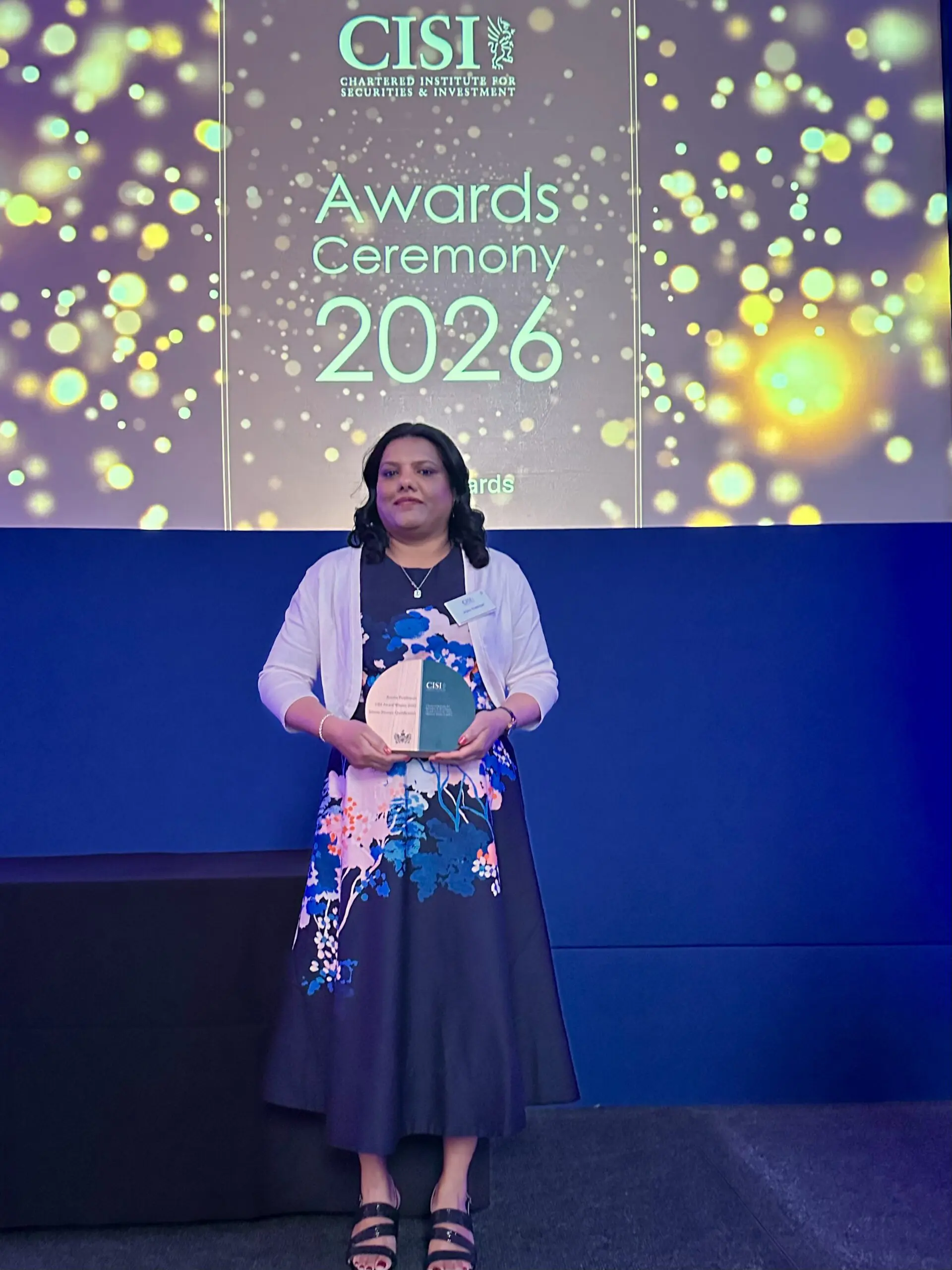 Kalpana Piradeepan achieves Islamic Finance Qualification award